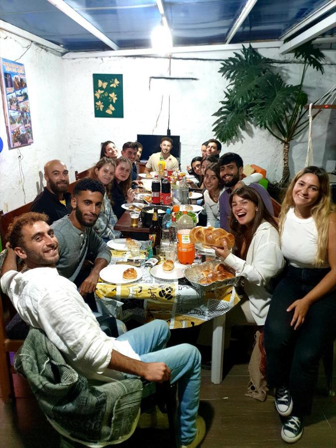 Hostal Inti Raymi Backpackers Баньйос Екстер'єр фото